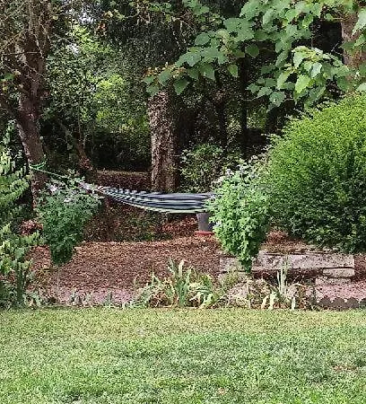 Bed & Breakfast La Parenthese Entre Abbaye Et Venise Verte Maillezais