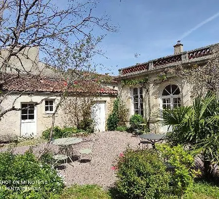 La Parenthese Entre Abbaye Et Venise Verte Alojamento de Acomodação e Pequeno-almoço