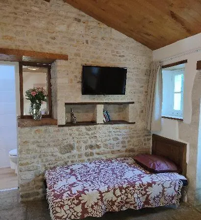 La Parenthese Entre Abbaye Et Venise Verte