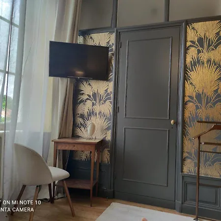 Bed & Breakfast La Parenthese Entre Abbaye Et Venise Verte Maillezais