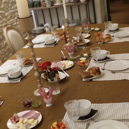 Bed & Breakfast La Parenthese Entre Abbaye Et Venise Verte 3*