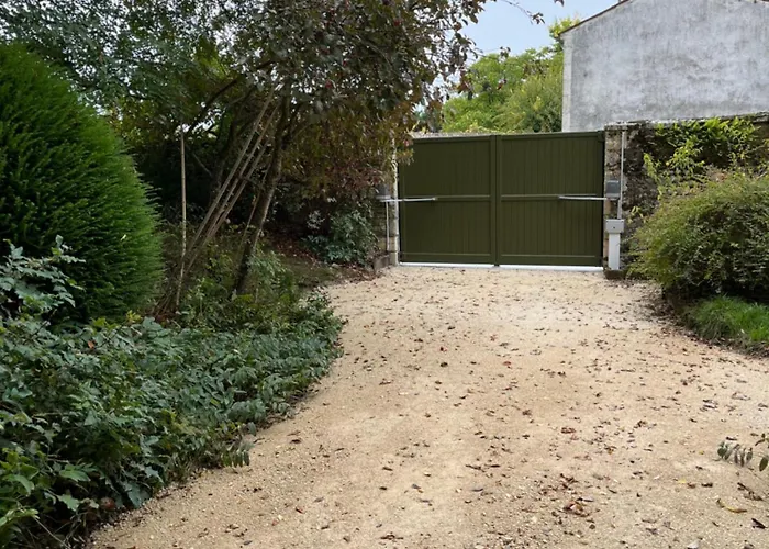 Couette-café La Parenthèse Entre Abbaye Et Venise Verte Maillezais